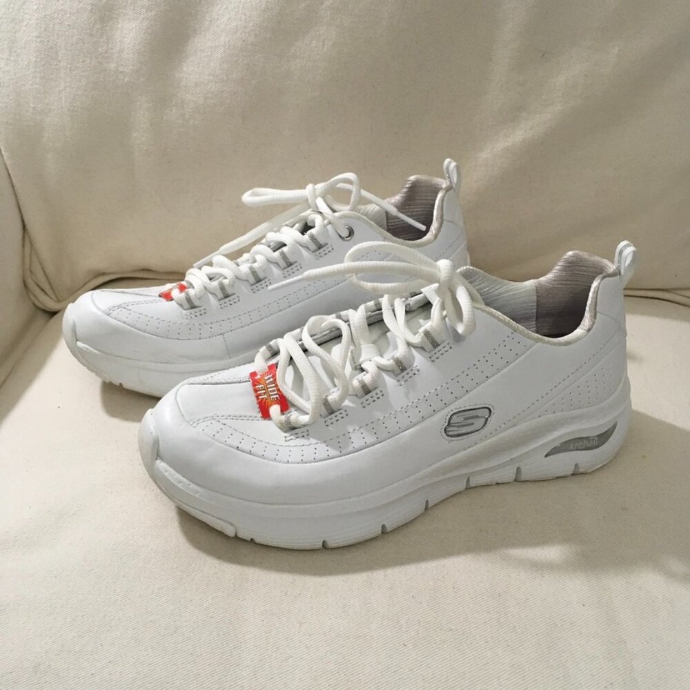 Skechers Arch Fit Women's Trainer's Wide Fit - Picture 1 of 7